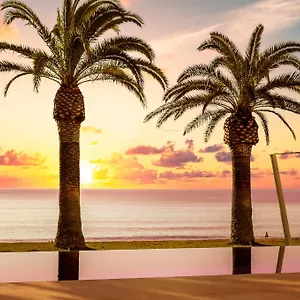 Melbeach & - Adults Only Hotel